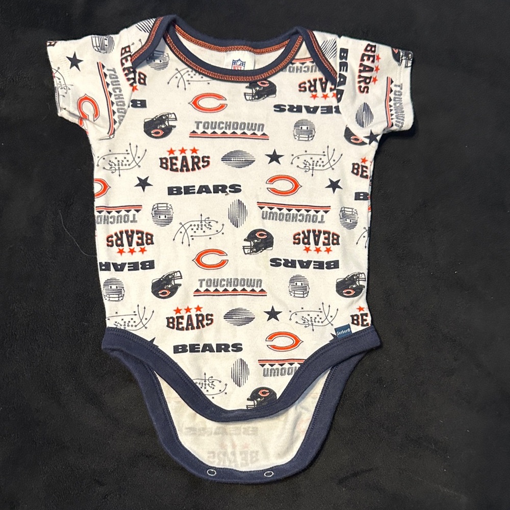 0-3M Gerber NFL Baby Onesie with Navy Trim